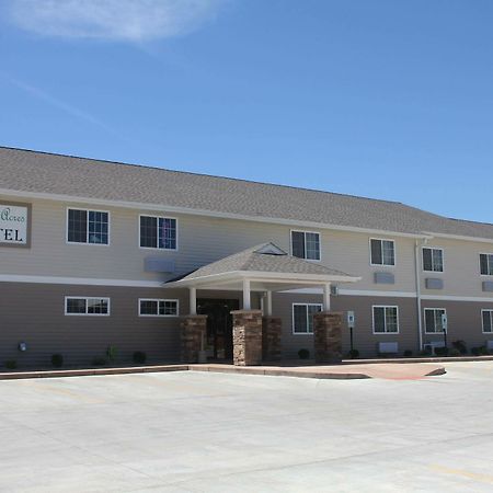 Green Acres Hotel Pittsfield Exterior photo